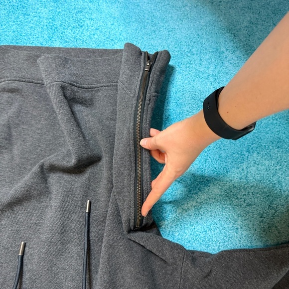 The Norwegian Original Onepiece Men’s M Gray Zip Pullover Hoodie Side Zippers - Picture 11 of 15